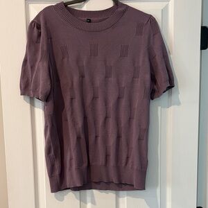 Purple Crew Neck Sweater Short Sleeve Size XL